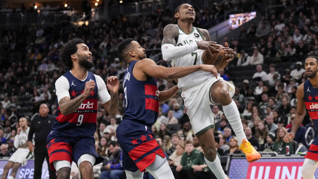 CJ McCollum 1,2 saniye kala zaferi getirdi: 113-114