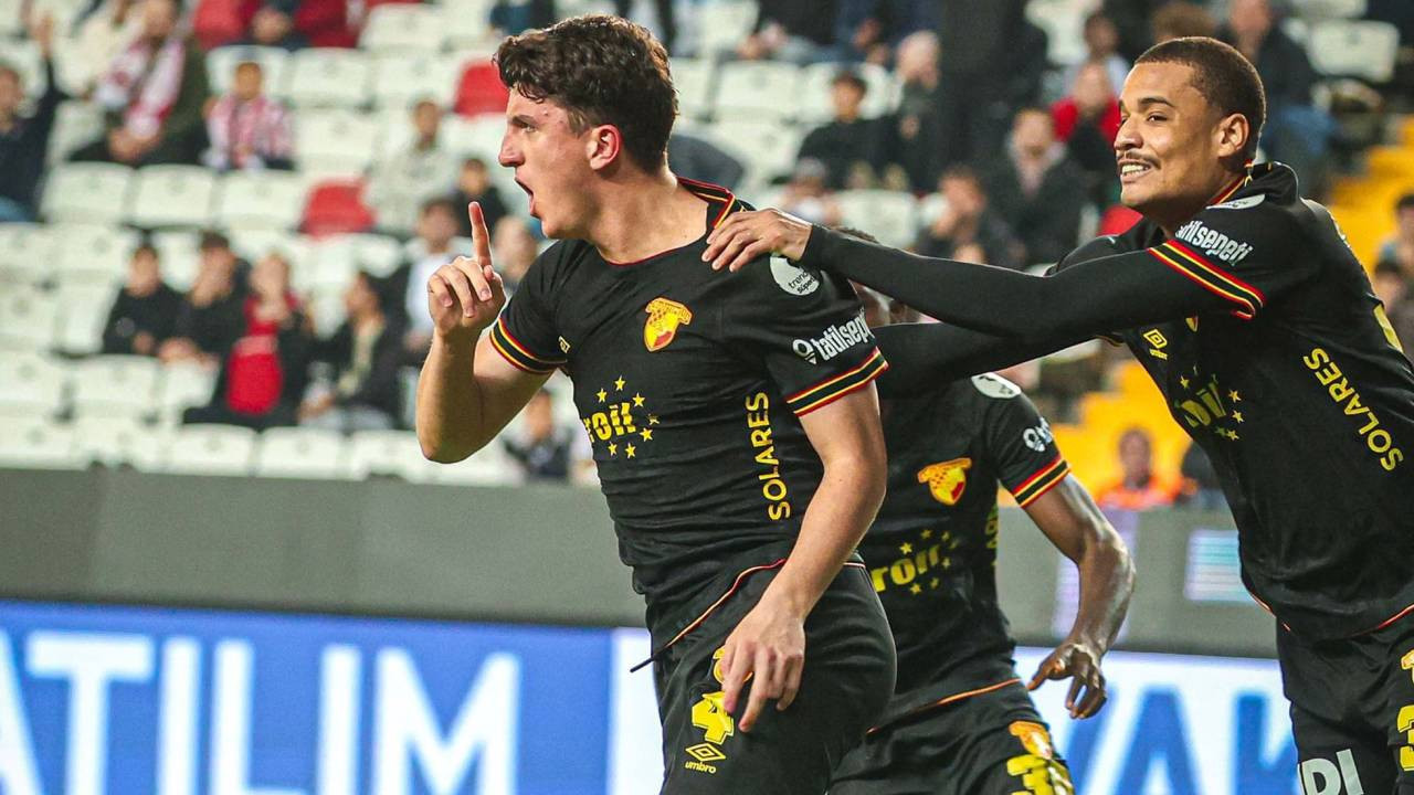 Fenerbahçe ve Trabzonspor, Süper Lig'in yıldızını istiyor