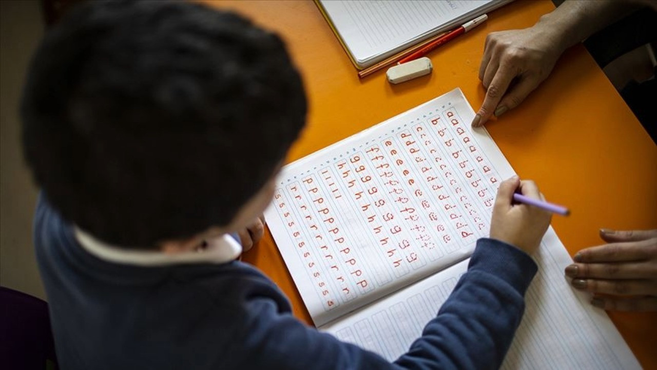 Otizmli öğrenciye darp iddiasına inceleme