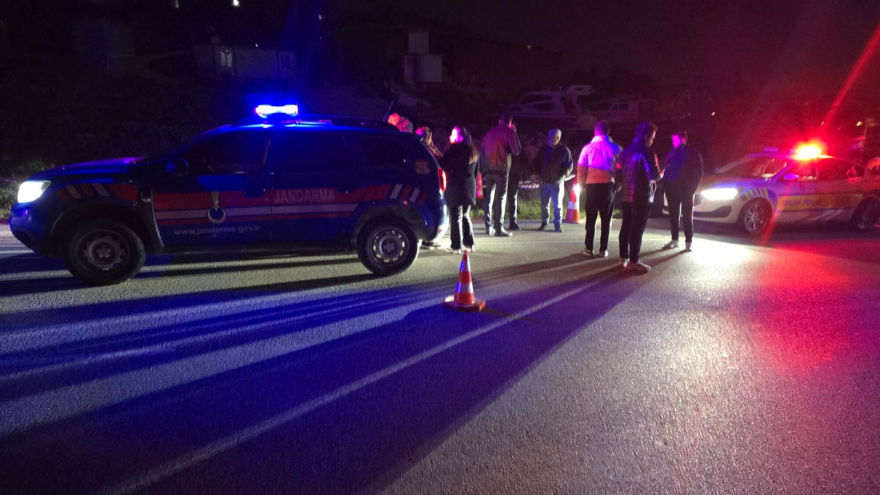 Yolun karşısına geçmek isteyen genç hayatını kaybetti