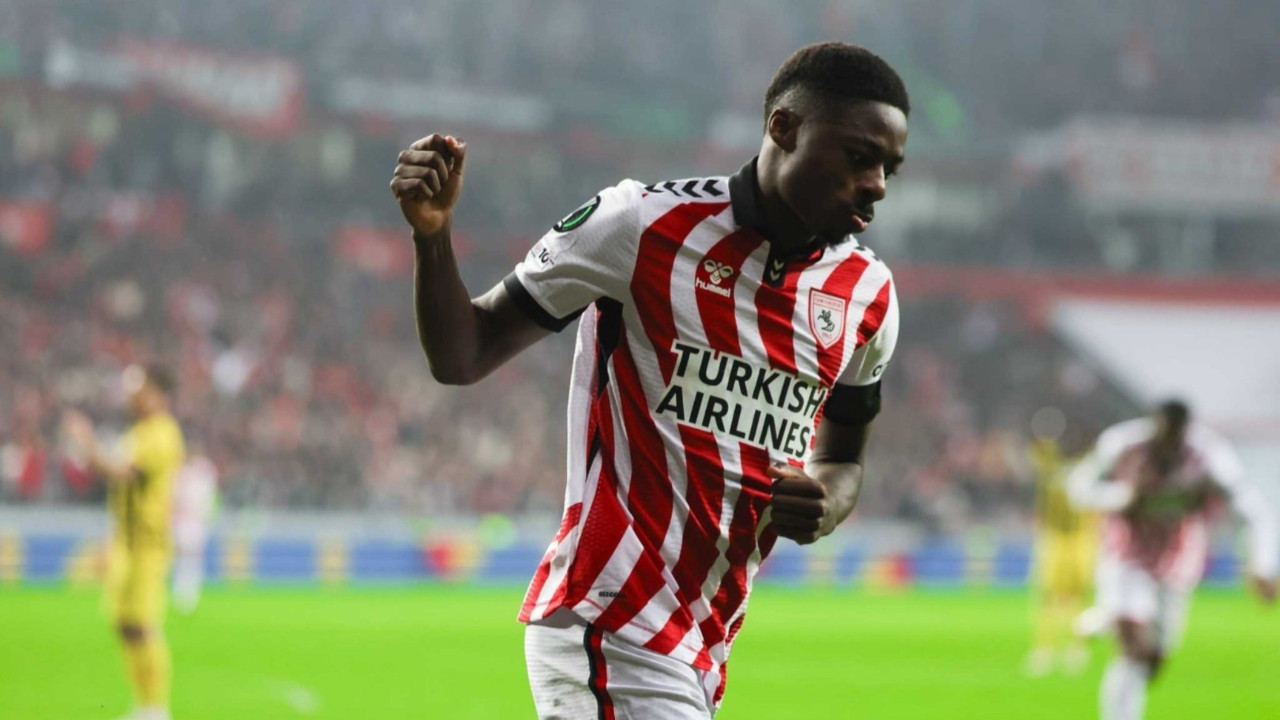 Fenerbahçe yeni transferini TFF'ye bildirdi