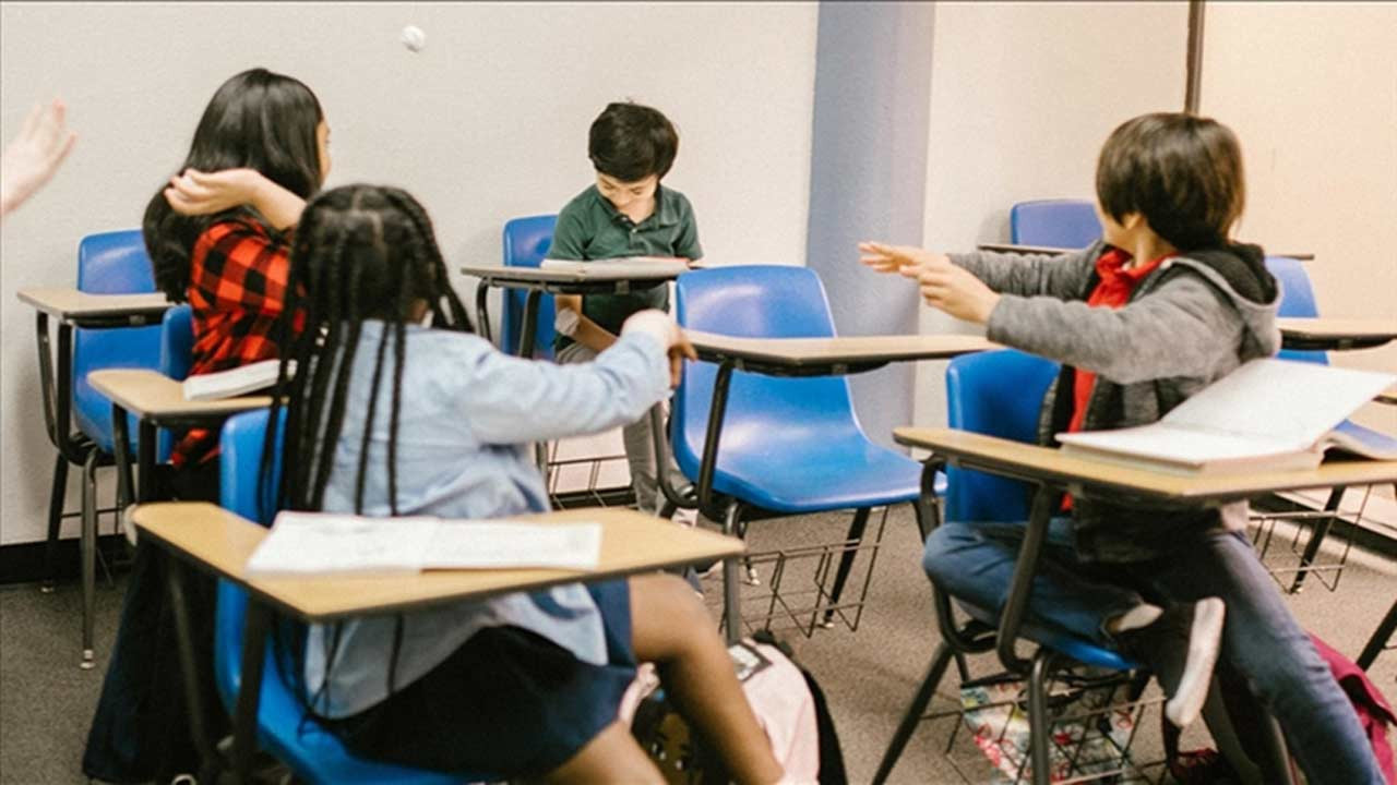 Akran zorbalığına 4 yıl 8 ay istendi: Okulu da değ…