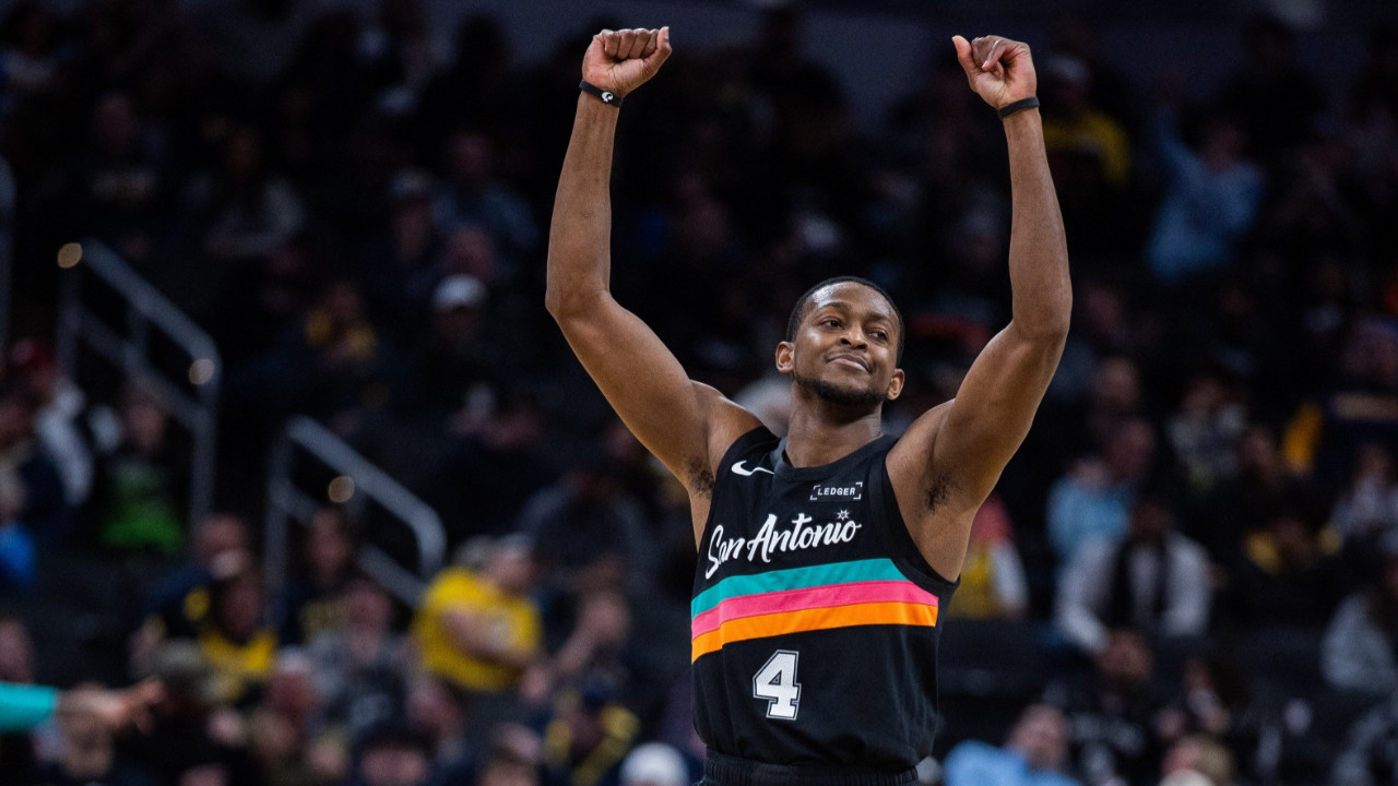 Wembanyama yoksa Fox var: Spurs'ta çare tükenmez: 113-123