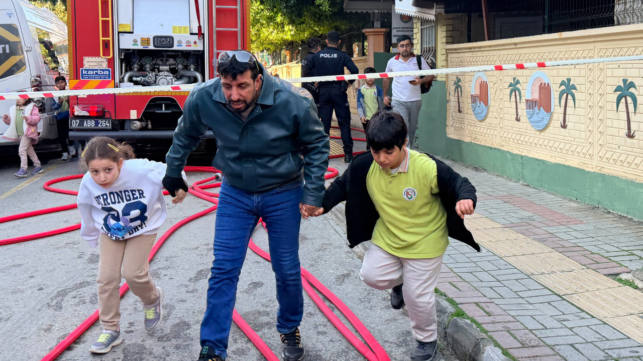 İlkokulda sınıfta yangın çıktı, eğitime 2 gün ara verildi