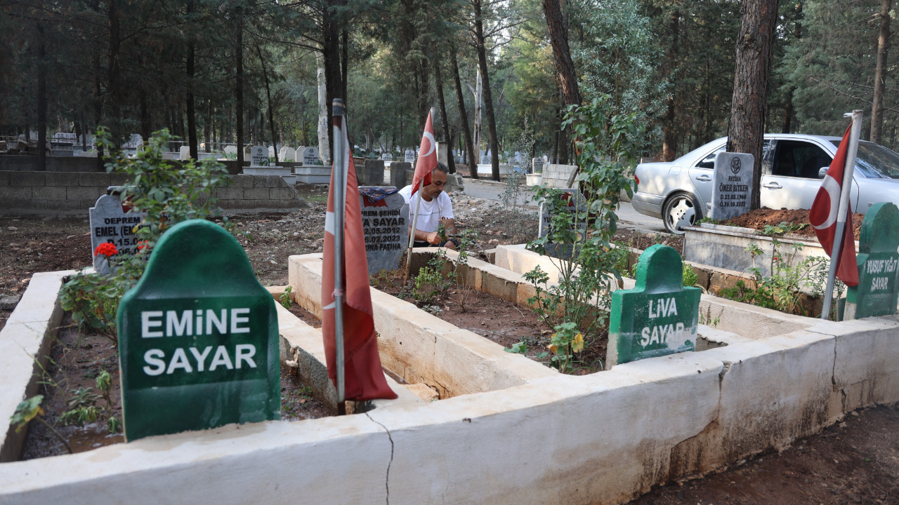 Kendisi Ukrayna'dayken ailesini kaybetti, şimdi adalet arıyor