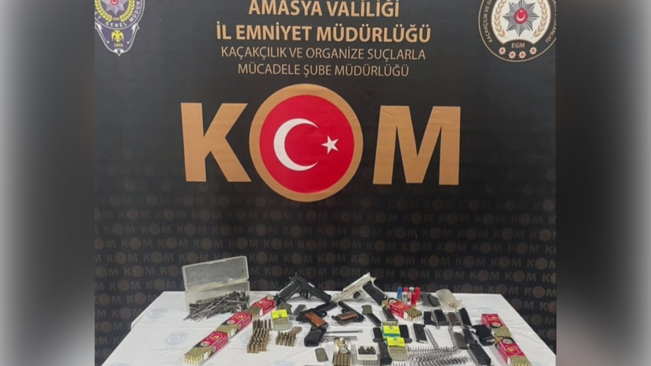 Amasya'da baba-oğul silah kaçakçılığından gözaltına alındı