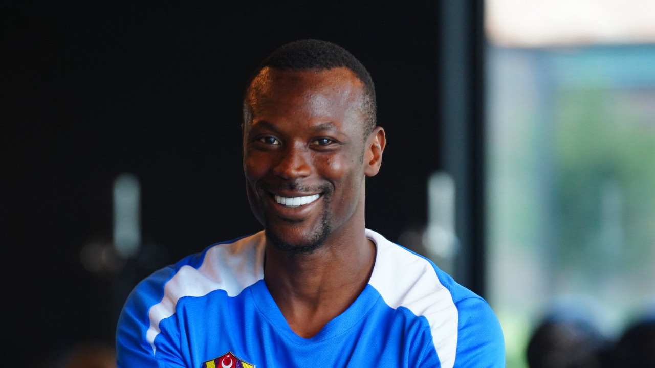 Mame Thiam yeni takımıyla imzaladı: Alt lige gitti!