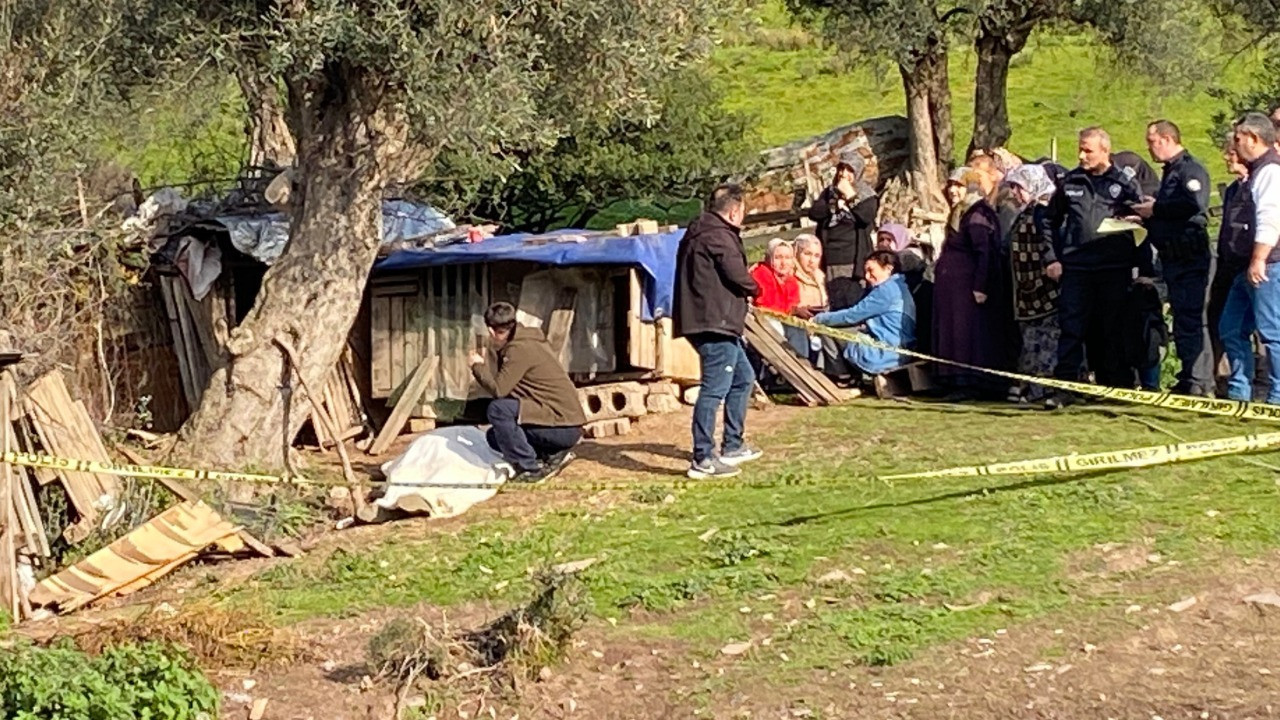 Tavuklarına yem vermeye gittiği bahçede ölü bulundu