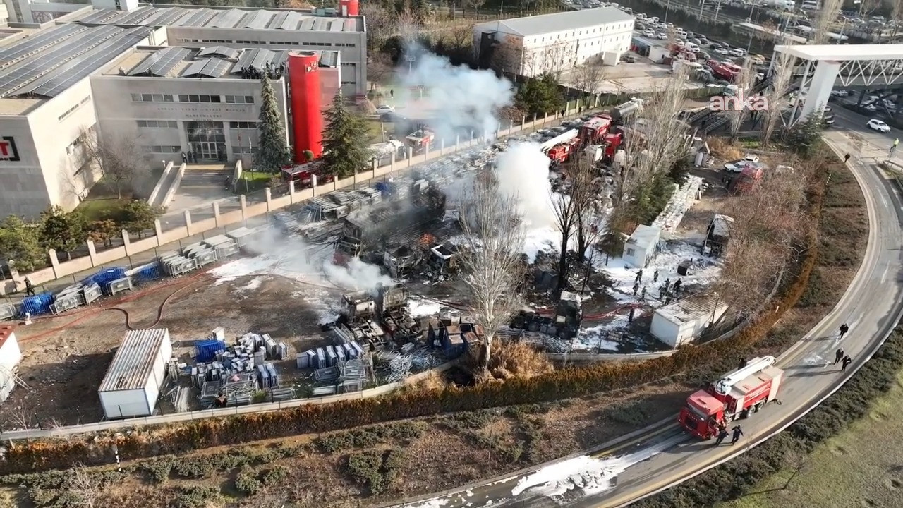 Ankara'da Emniyet Yediemin Otoparkı'nda yangın