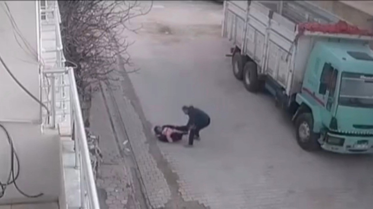 Anneyle bebeği durup dururken dehşeti yaşadı