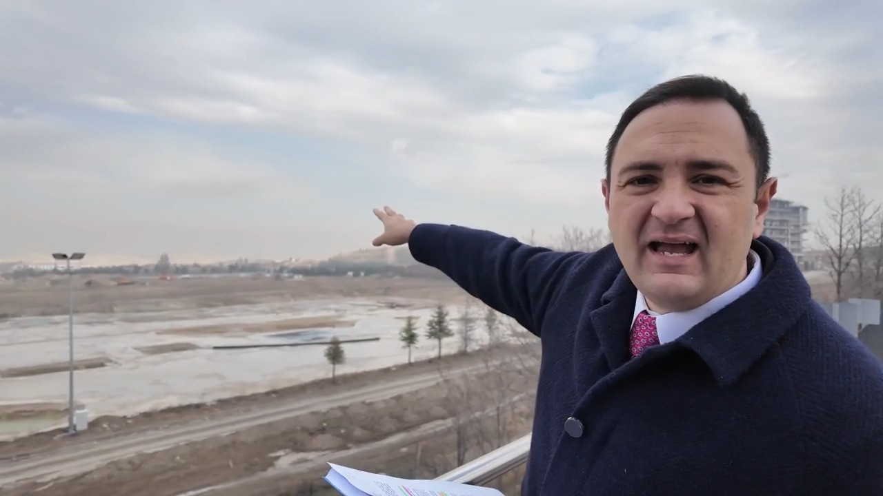 CHP'li Akdoğan: AOÇ arazisi eski sağlık bakanının vakfına peşkeş çekildi