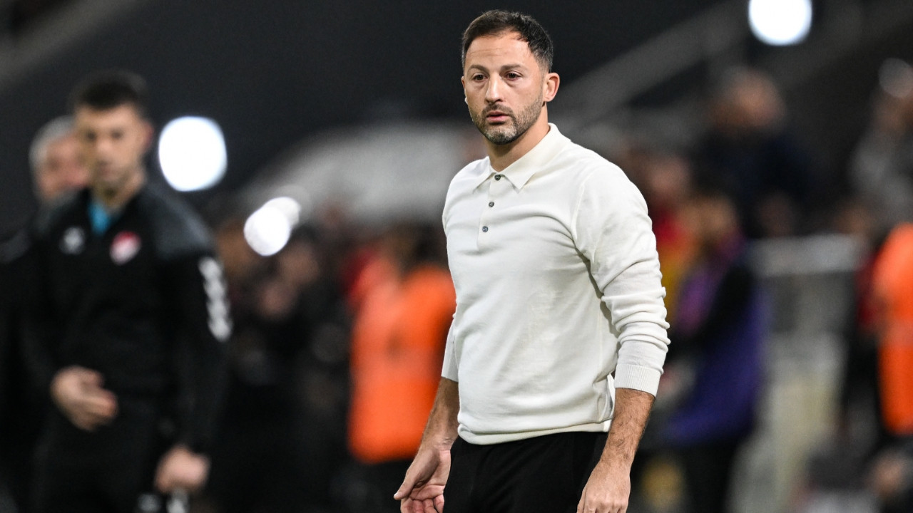 Domenico Tedesco 'fazla izin' eleştirilerine yanıt verdi: 'Kanepede uzanmadılar!'