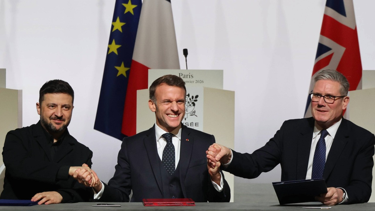 Paris'te Ukrayna için kritik imza