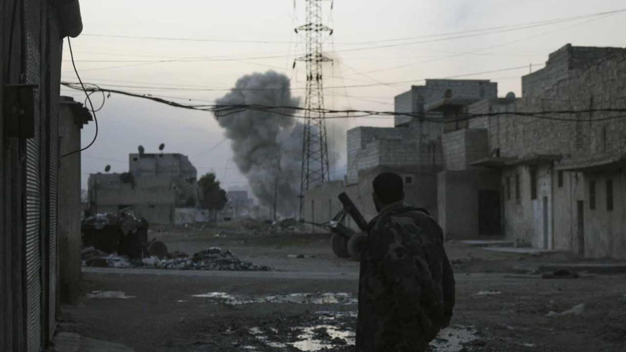 Şam, terör örgütünü hedef aldı: Sivillere 'Bölgeyi boşaltın' çağrısı