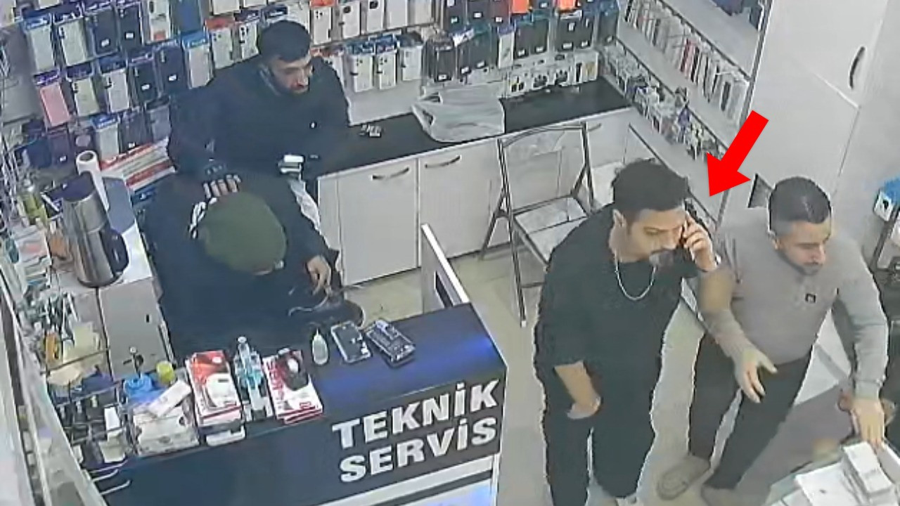 Doğubank'ta çatışma: Telefon görüşmesine devam etti