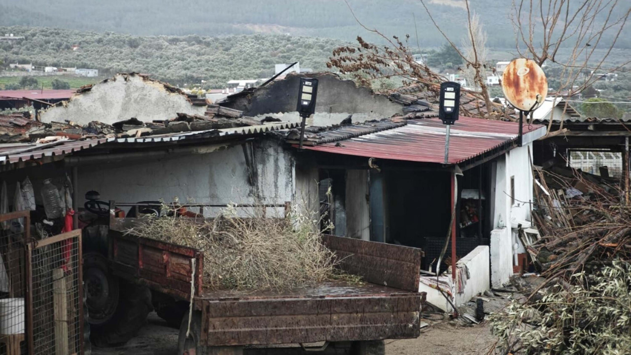 Elektrik sobasından çıkan yangında hayatını kaybetti