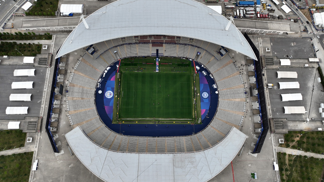 Galatasaray ve Fenerbahçe 21 yıl sonra Olimpiyat Stadı'nda!