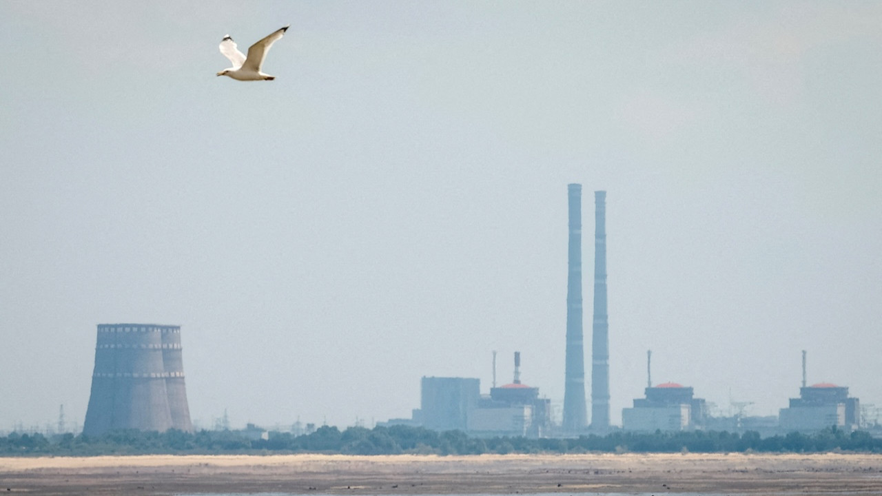 Savaşın sürdüğü Ukrayna'da 800 bin kişi elektriksiz kaldı