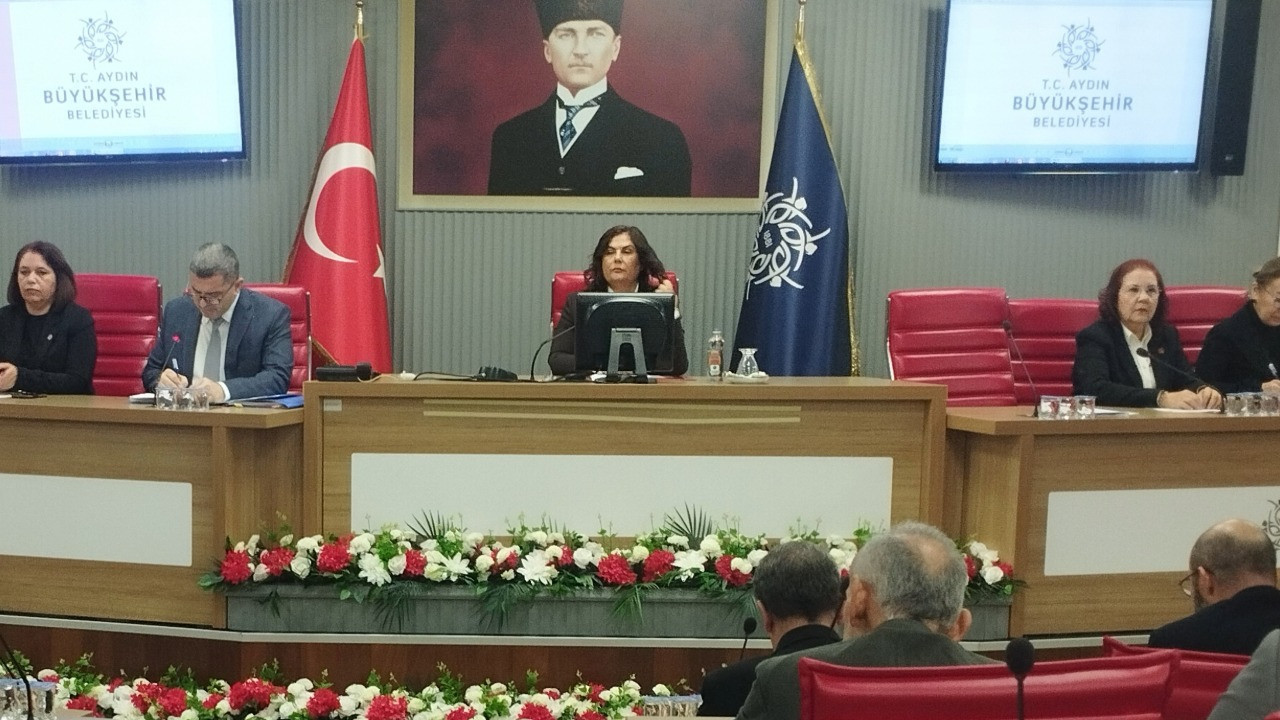Yine gerilim: CHP önerge verdi, Özlem Çerçioğlu tepki gösterdi