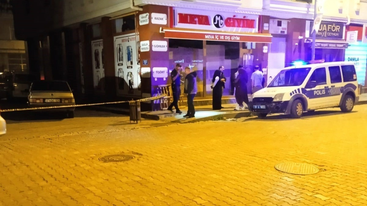 Annesiyle ilişkisi olan adamı öldürmüşlerdi: Ceza yağdı