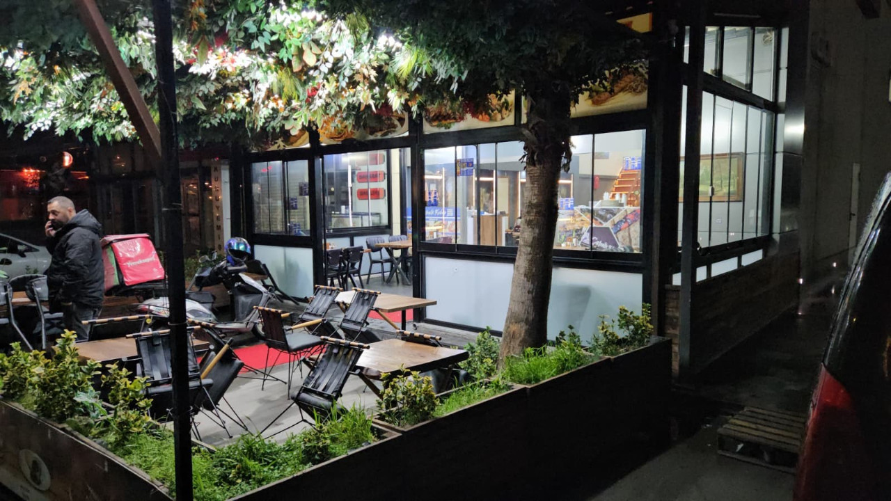 Küçükçekmece'deki kebapçıyı ikinci kez kurşunladılar