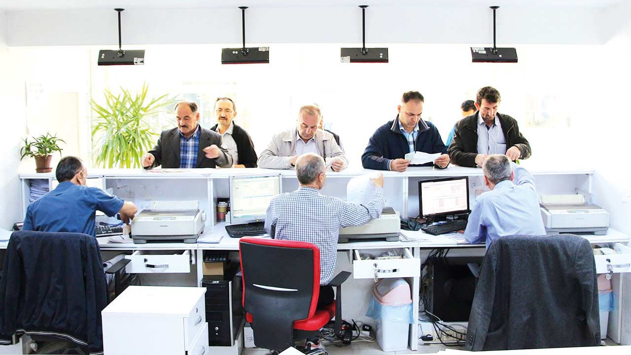 Bankalar kredi faizini düşürmüyor