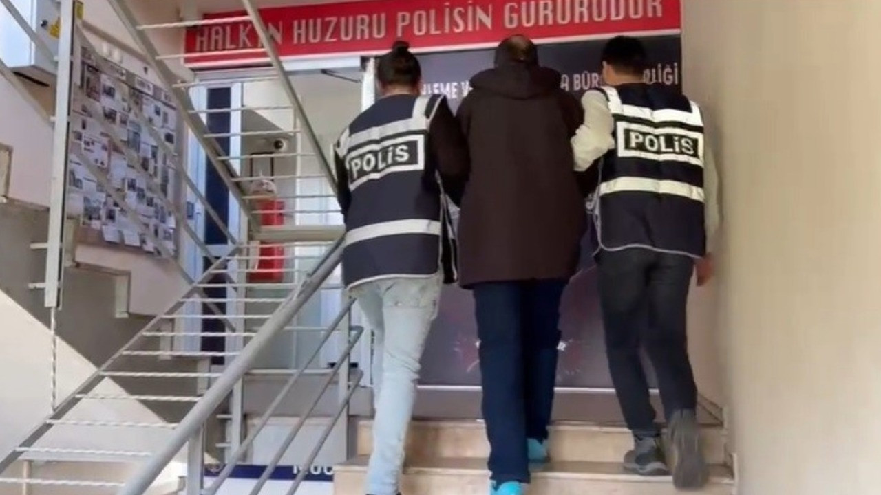 Cinayetten aranıyordu Salihli’de yakalandı