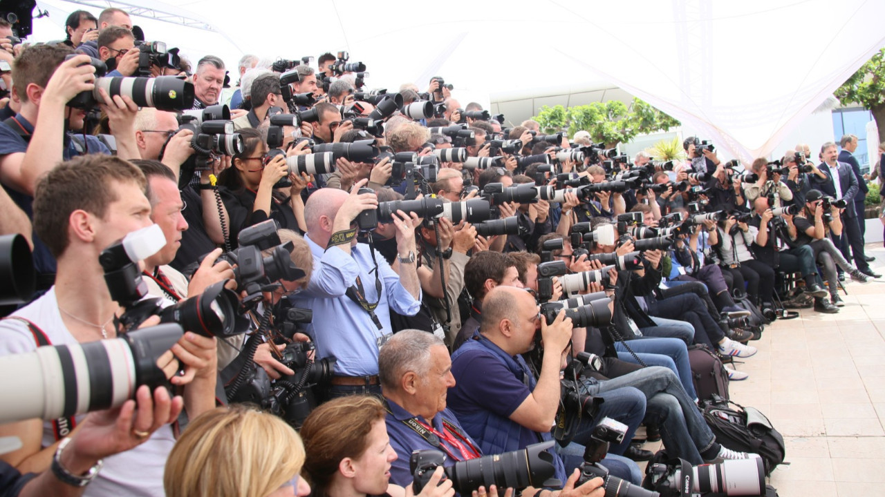Her 10 gazeteciden 6’sı düşük ücretli