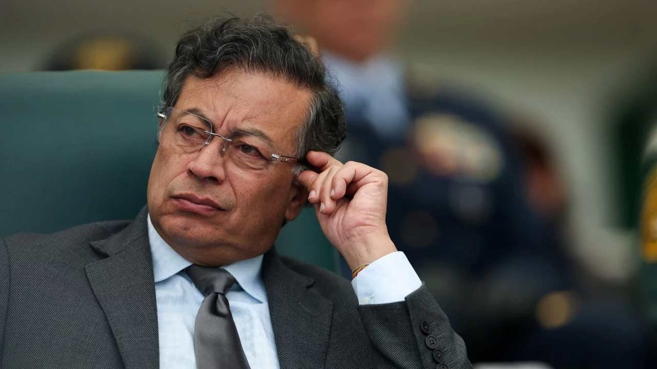 Kolombiya Cumhurbaşkanı Petro'dan ortak ordu kuralım çağrısı