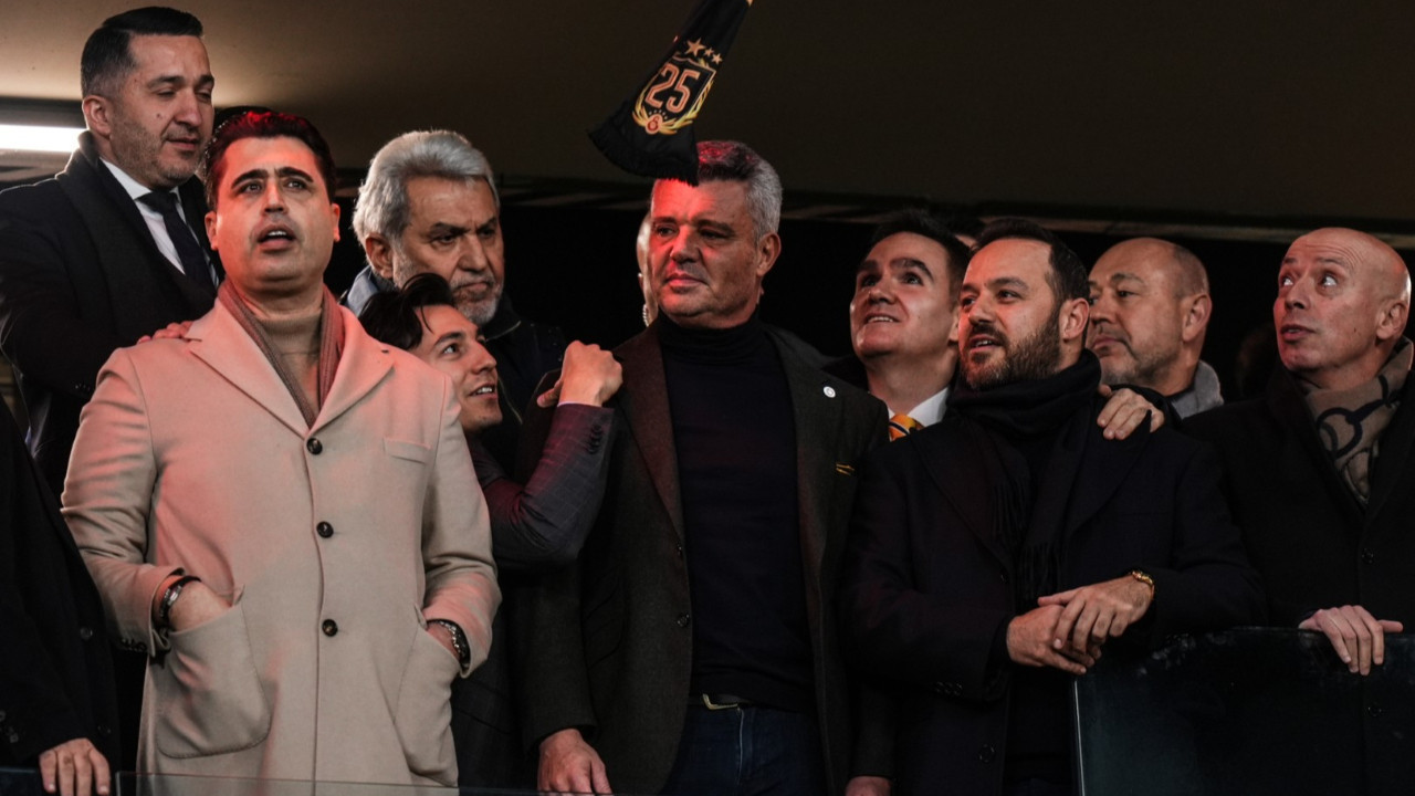 Sadettin Saran ilk kupasını kazandı