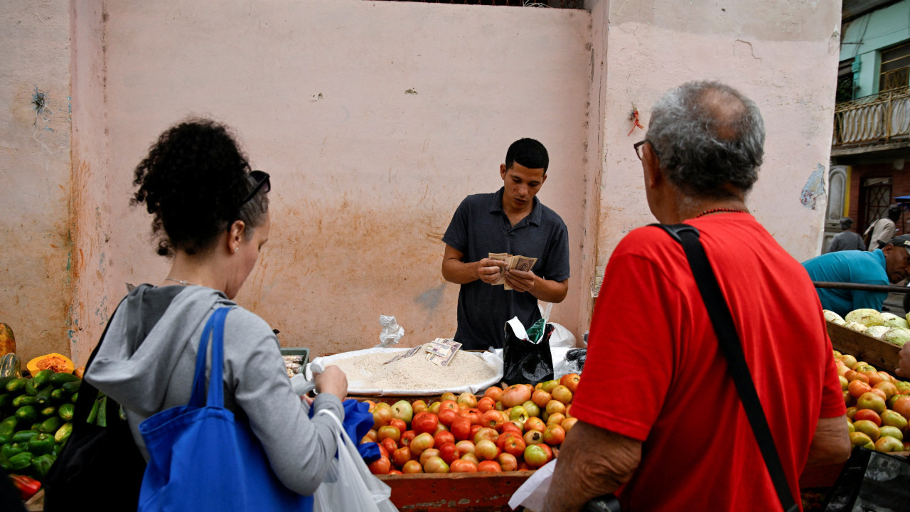 Trump 'Düşmeye hazır' demişti: CIA'in Küba raporu farklı tablo çiziyor