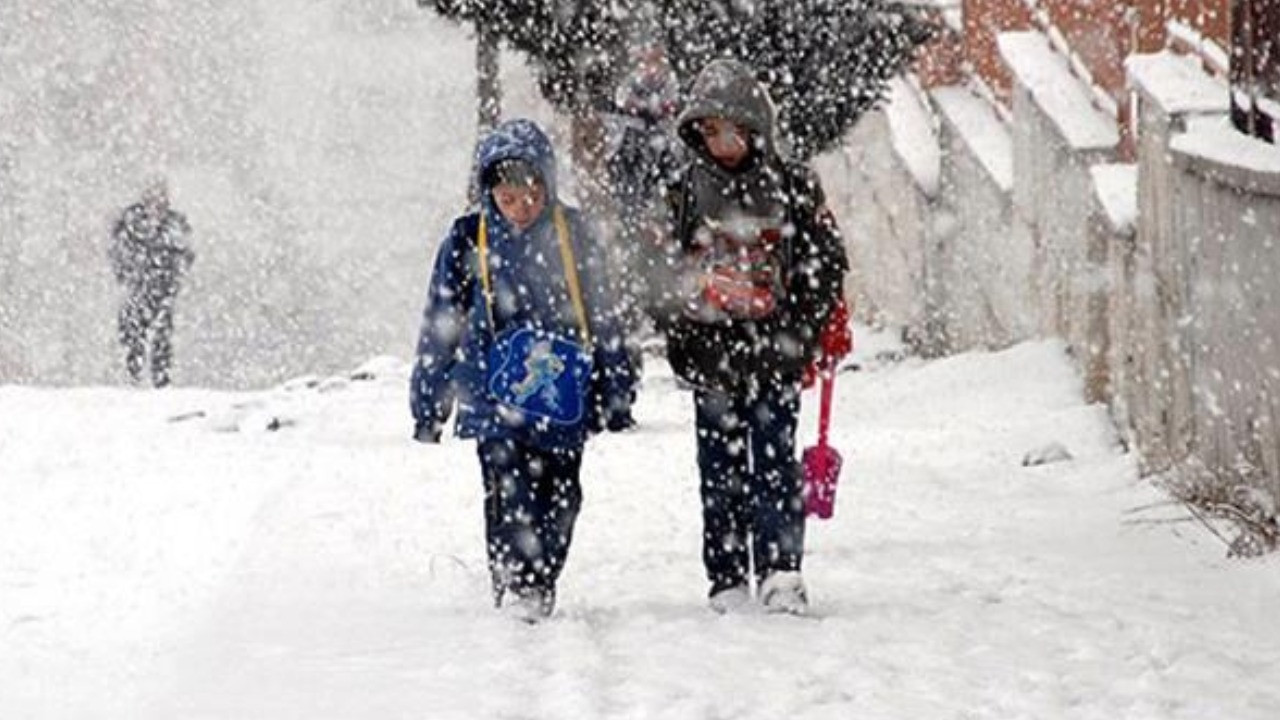 Ankara'da kırsal mahallelerde okullar tatil edildi