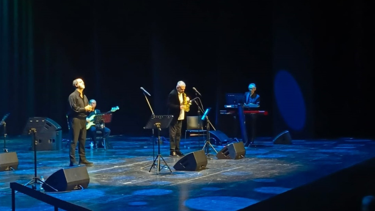 Barış Manço, Tanju Okan ve Cem Karaca "Üç Büyükler" konseriyle AKM'de anıldı