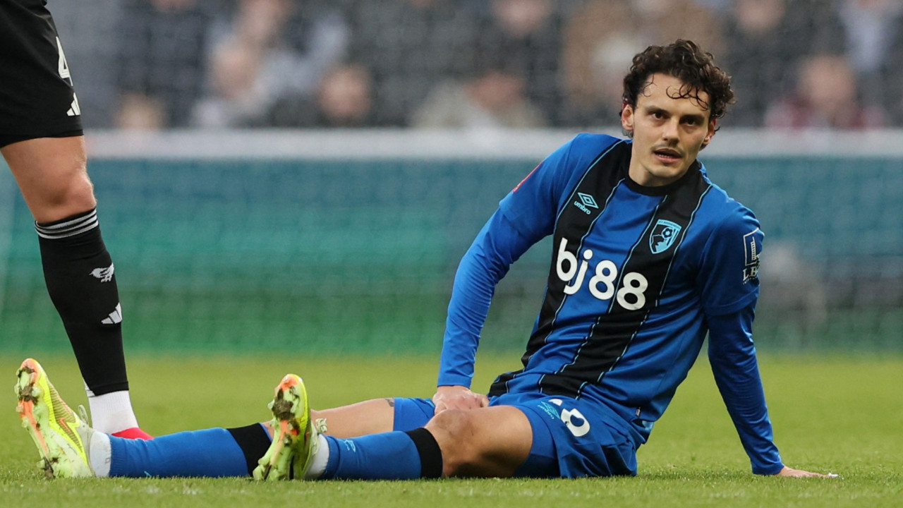 Bournemouth'tan üzücü Enes Ünal açıklaması