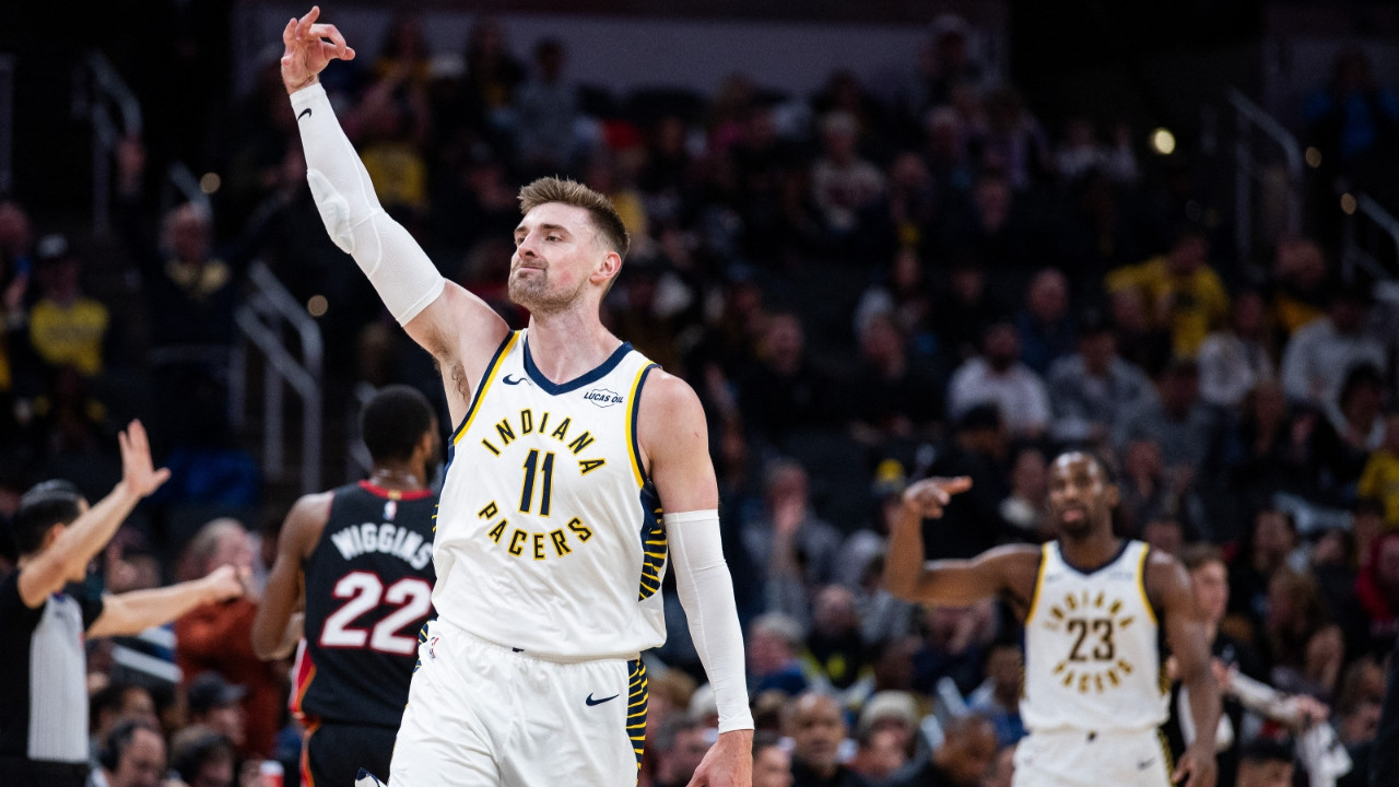 Indiana Pacers evinde Miami Heat'e şans tanımadı: 123-99