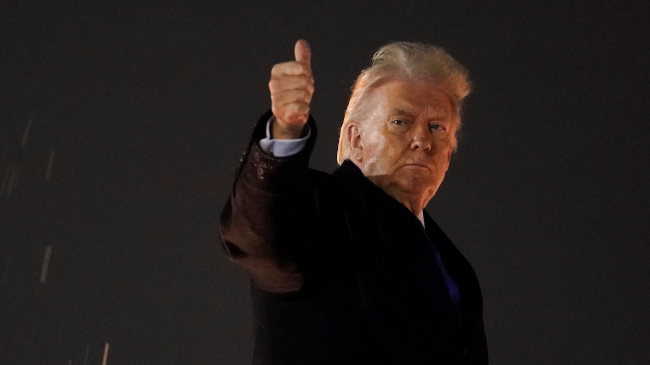 İngiliz medyası: Trump, Grönland'ı işgal etmek için düğmeye bastı