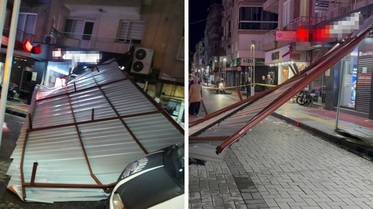 Manisa'da kuvvetli rüzgar, bir binanın çatısını uçurdu