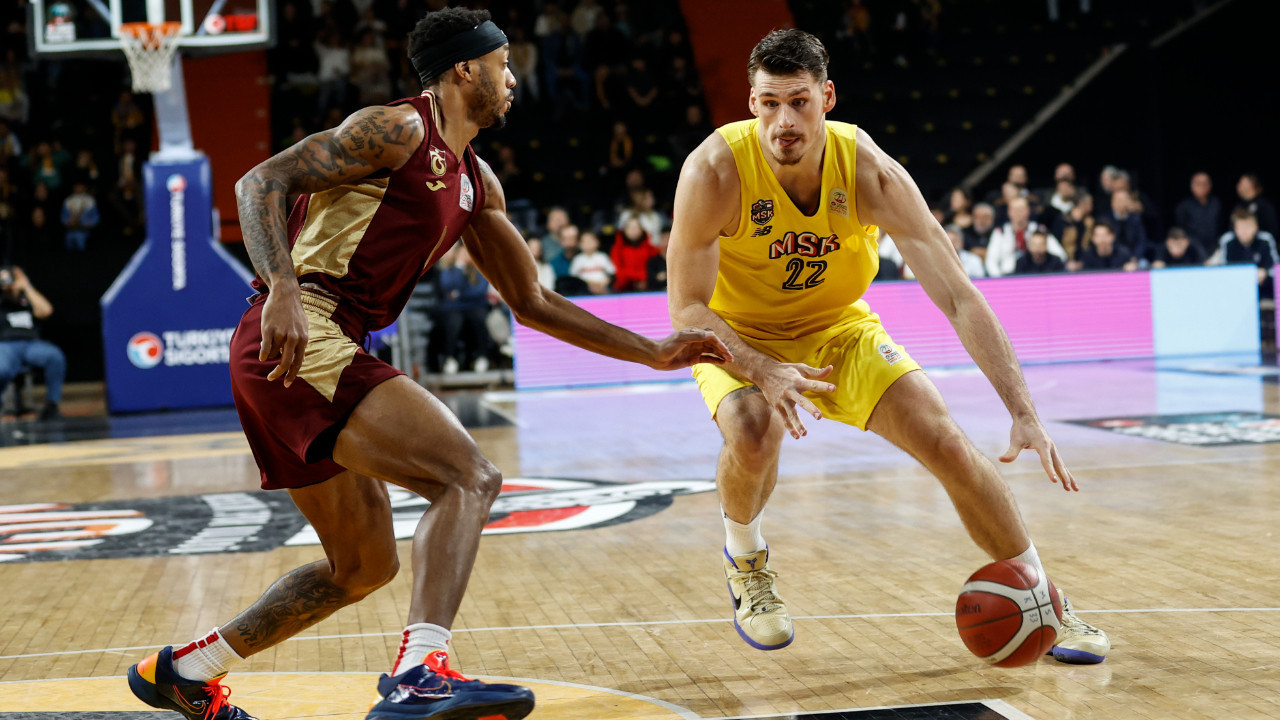 Trabzonspor Mersin'de kazandı, seri devam etti: 79-82