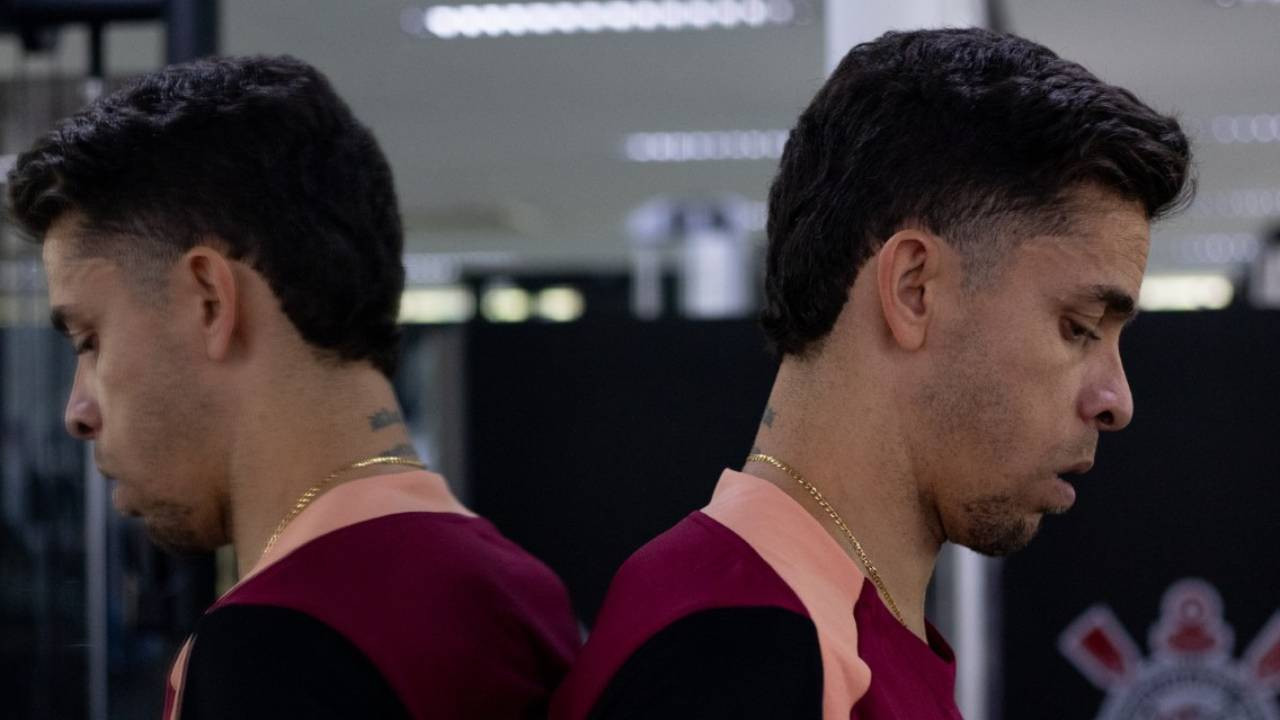 Beşiktaş'tan ayrılan Paulista, Corinthians’a imzayı attı