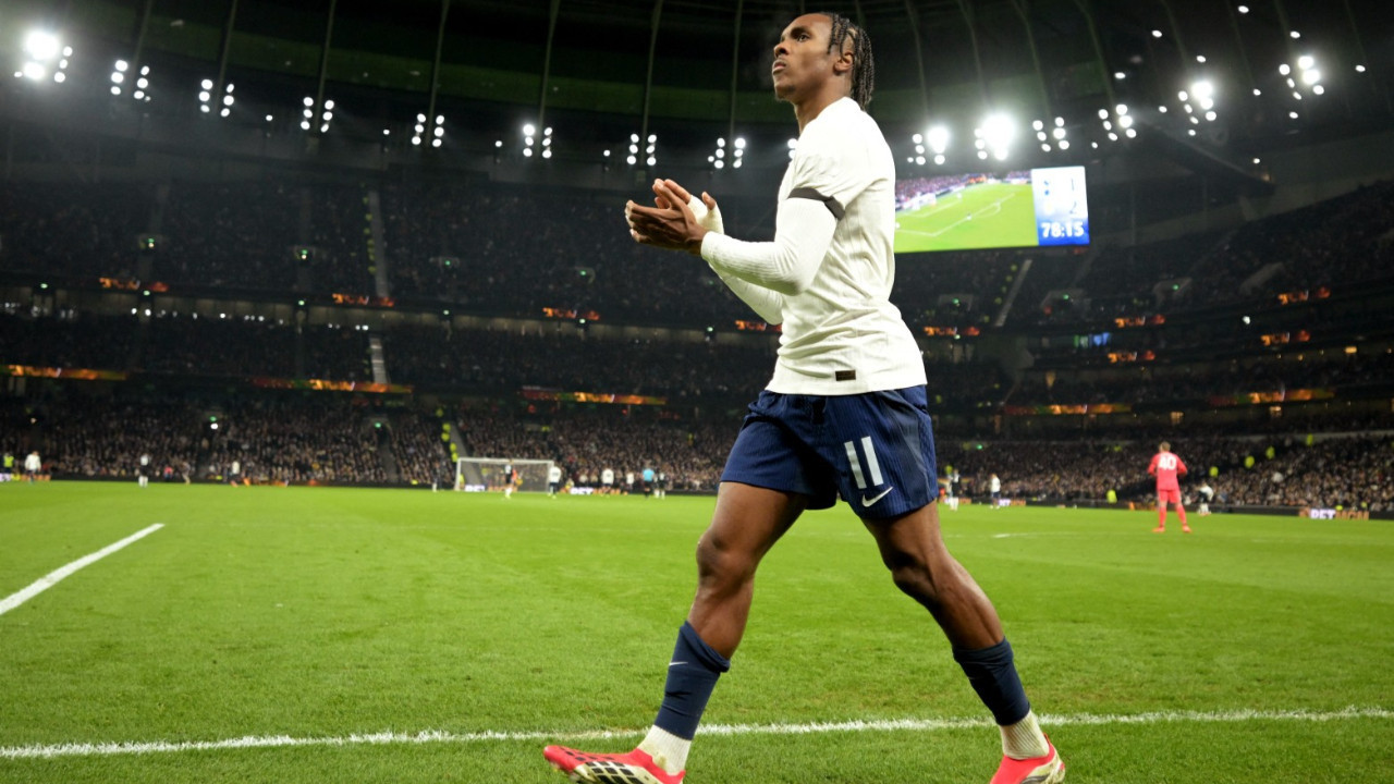 Galatasaray ve Fenerbahçe'den transfer kapışması: Tottenham’ın genç forvetini istiyorlar