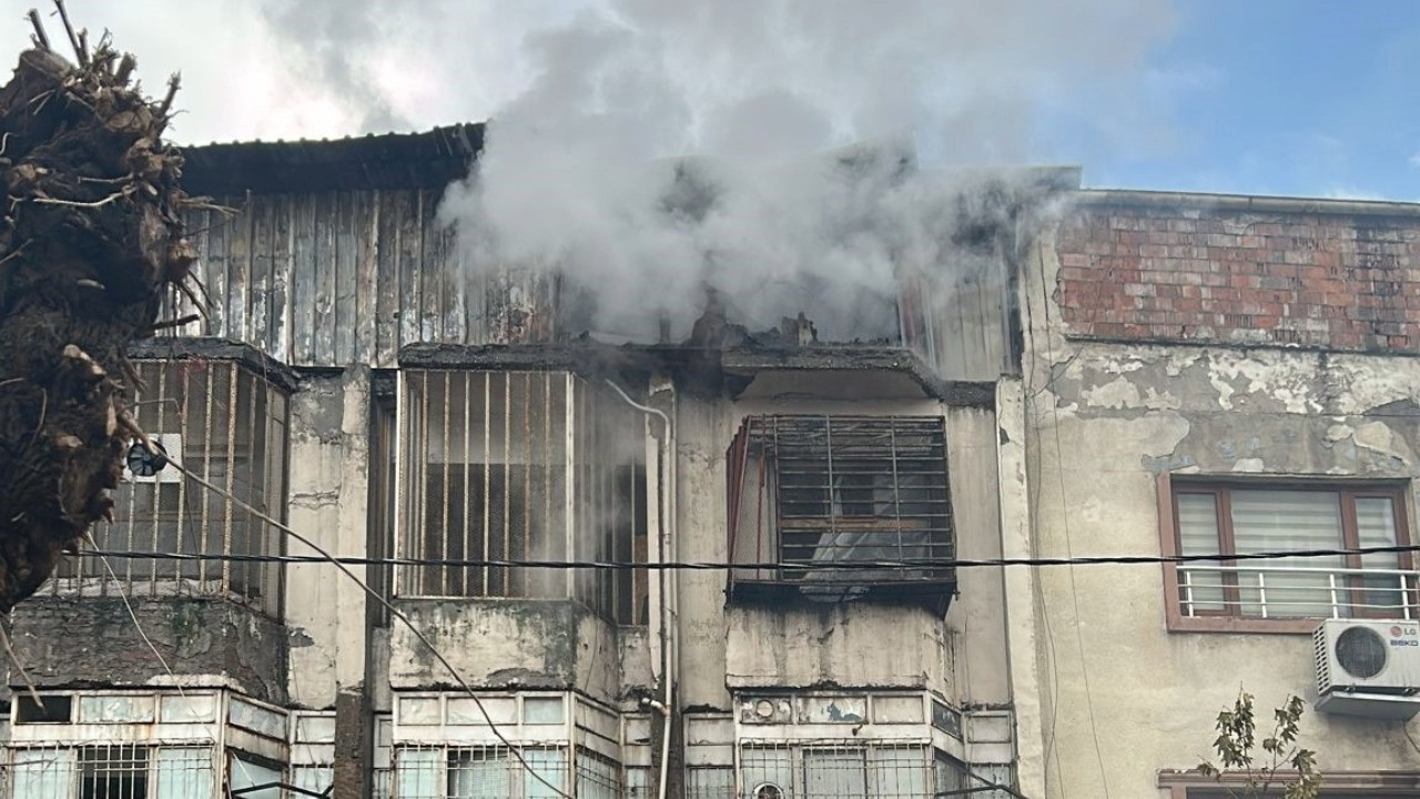 Güvercin oteli alev aldı: 100'den fazla kuş öldü