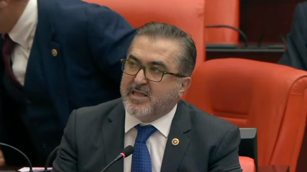 Meclis'te İsmet Paşa krizi: AKP'li vekilin sözleri kavga çıkardı