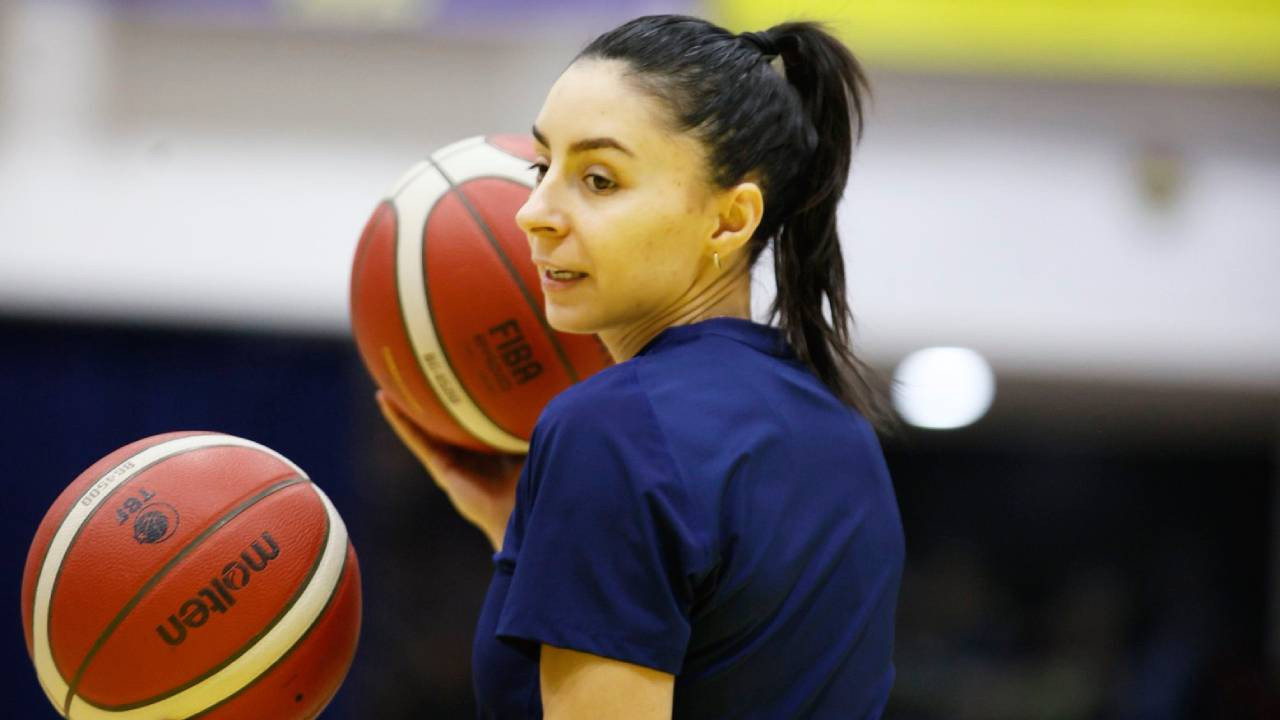 Fenerbahçe'de Alperi Onar sakatlandı