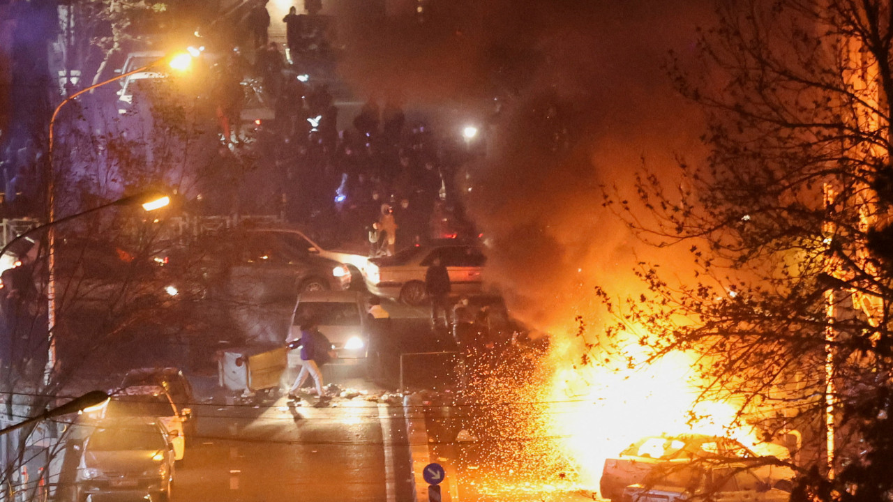 İran'da korkunç tablo: Protestocular kasten kör ediliyor!
