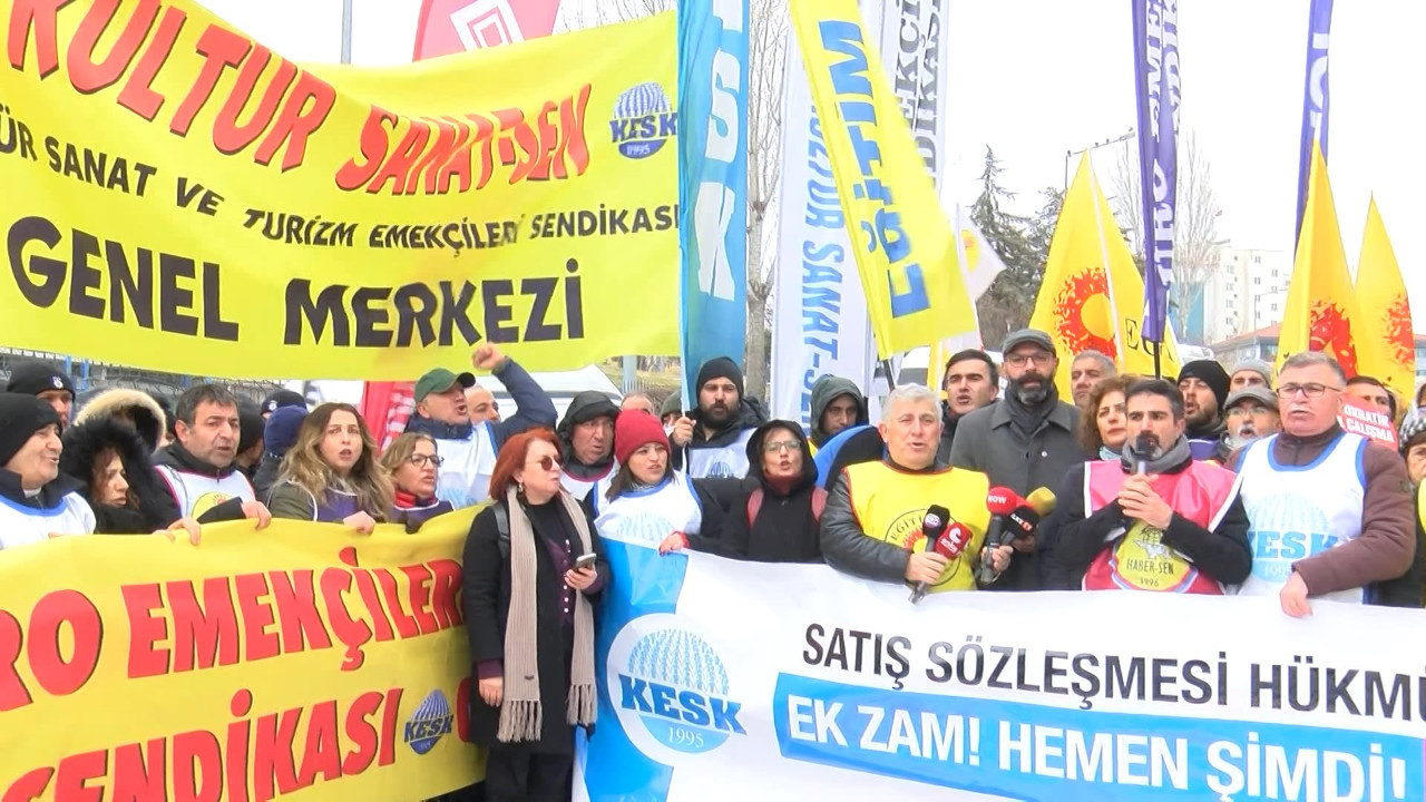 KESK üyesi memurlar iş bıraktı: 'Ek zam istiyoruz'