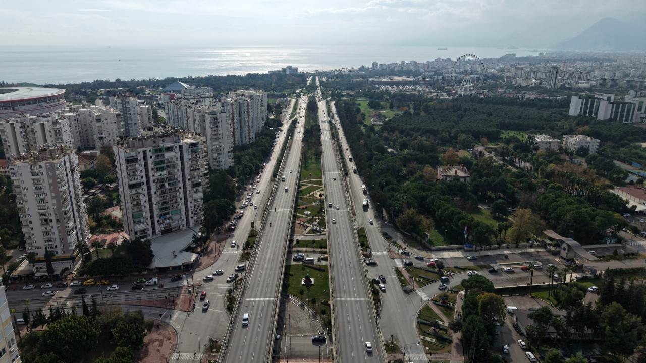 Milyarlık davada cadde ve sokaklar için kapatma kararı
