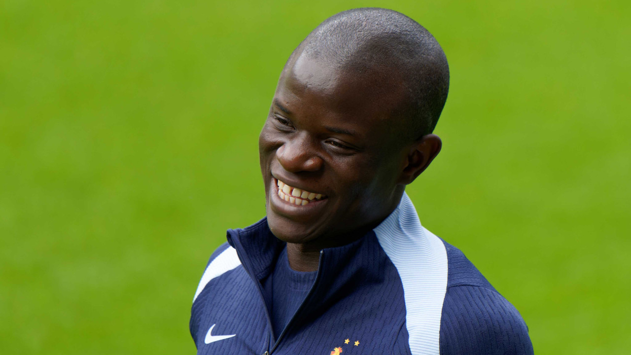 N'Golo Kante Fenerbahçe'ye 'evet' dedi: Yarım maaşa geliyor!