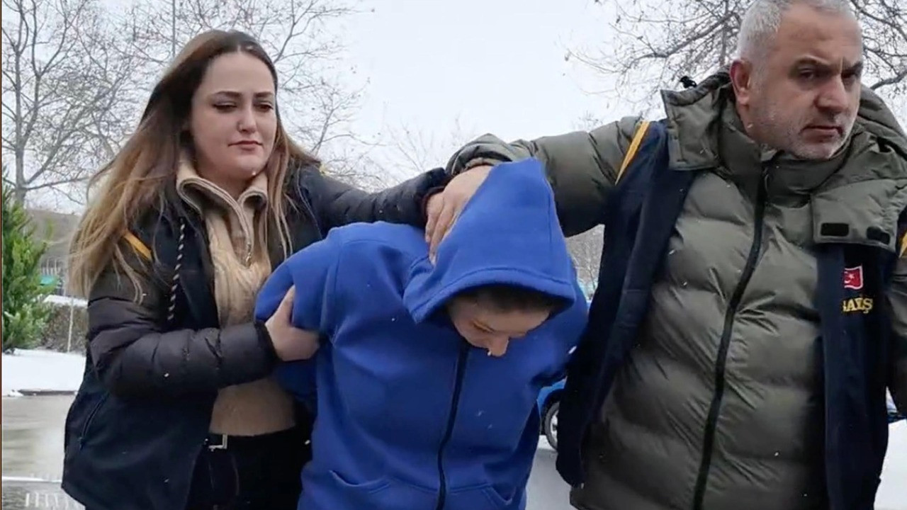 Teyzesini öldürdü, cesedini kolonya döküp yaktı: Beni yönlendirdiler