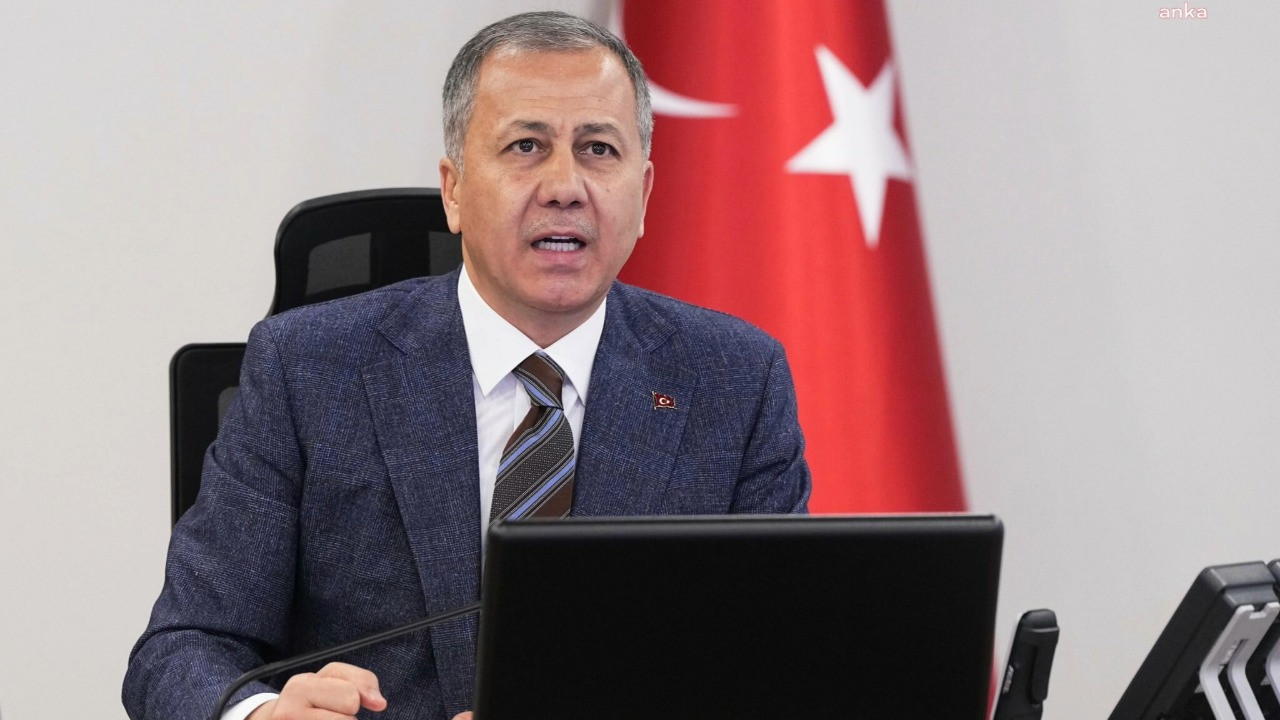 Ali Yerlikaya'dan Suat Özçağdaş'a: 'Ettiğiniz hakaretlerin bedelini ödeyeceksiniz'