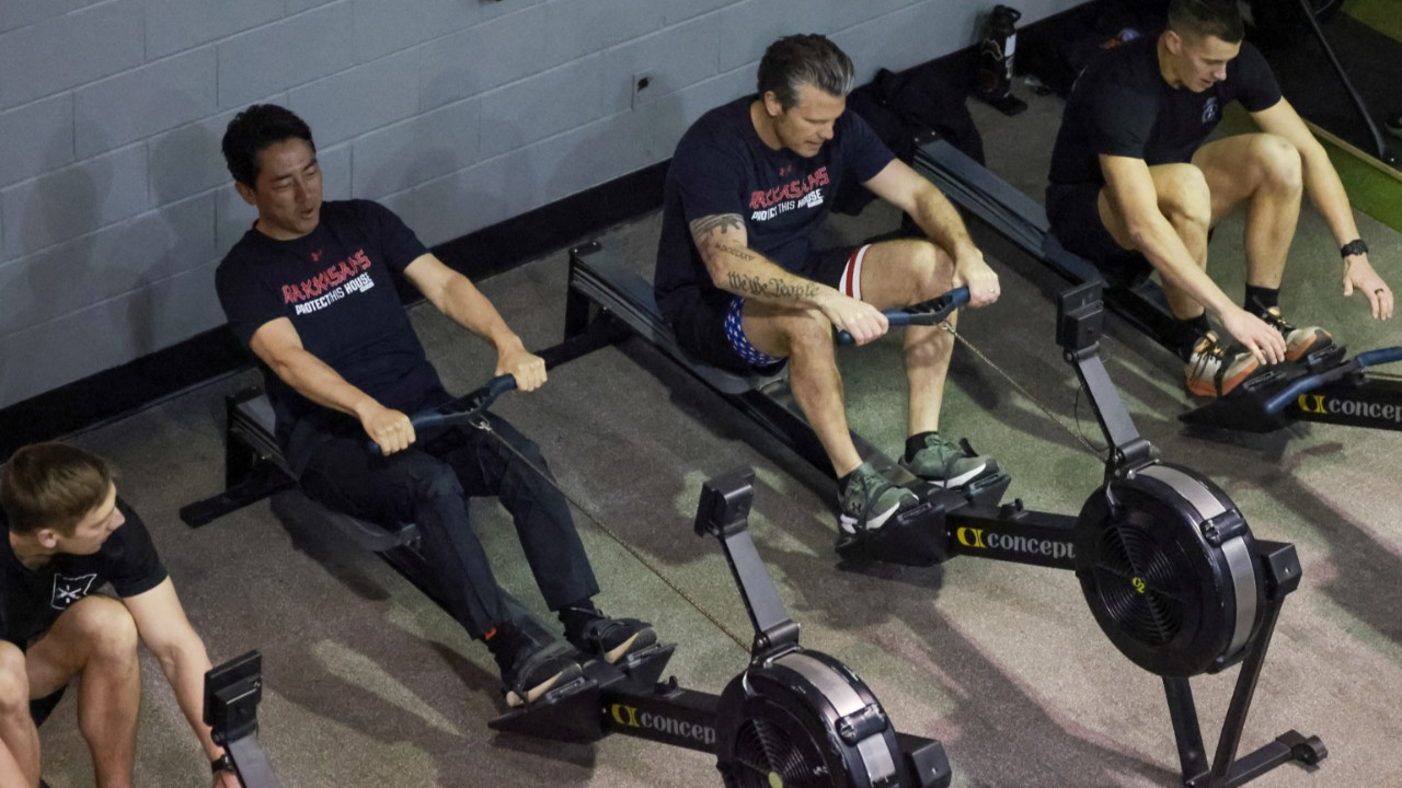 Bakanlardan güç gösterisi: Birlikte antrenman yaptılar